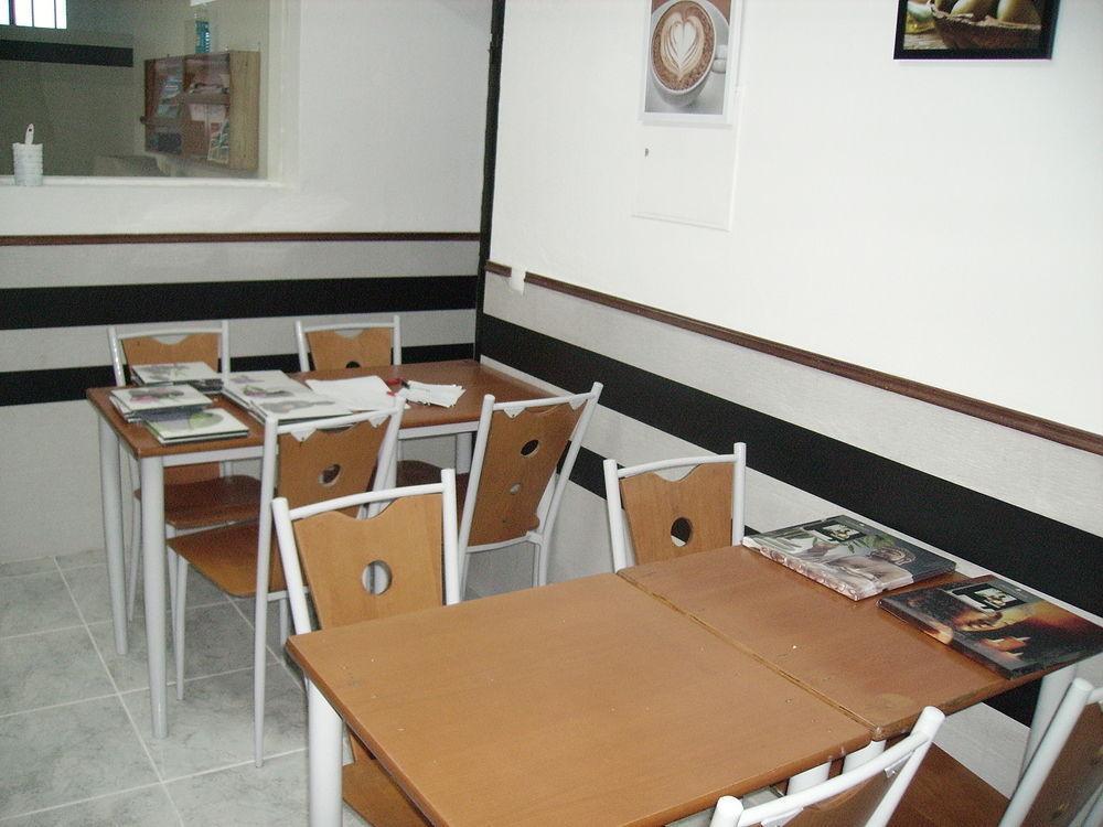 Albergue Sunny House *